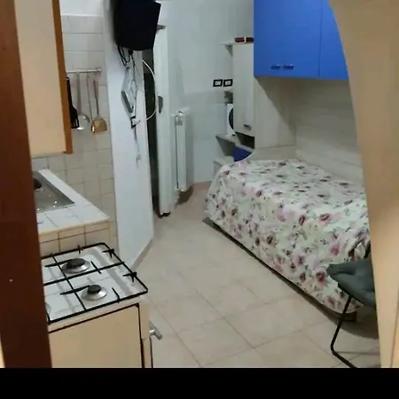 L' Arche Monolocale Apartman *